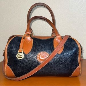 Dooney & Bourke vintage black Gladstone R90